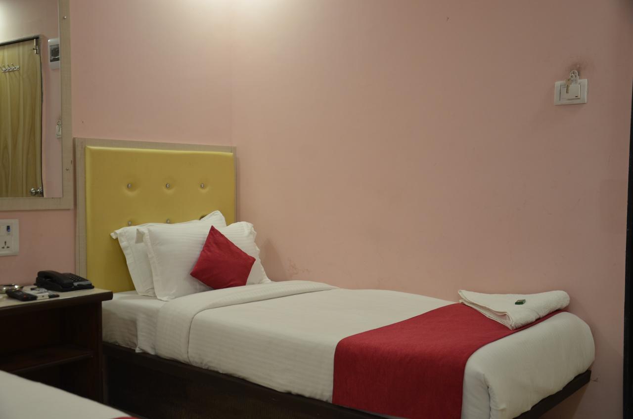 Sai Leela Grand Hotell Mumbai Eksteriør bilde